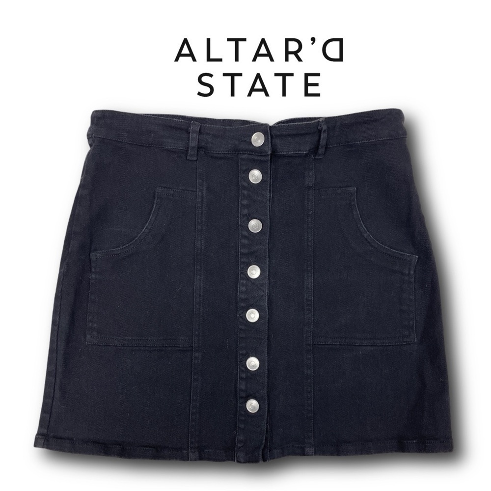 Altar’d State Black denim front button mini skirt - size Large